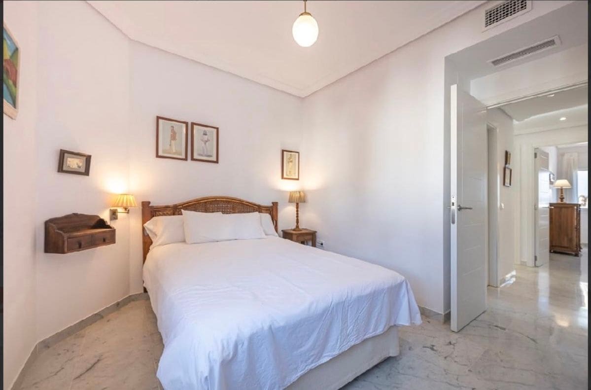 4 sovrum Lägenhet till salu i Marbella med pool - 1 350 000 € (Ref: 9798297)