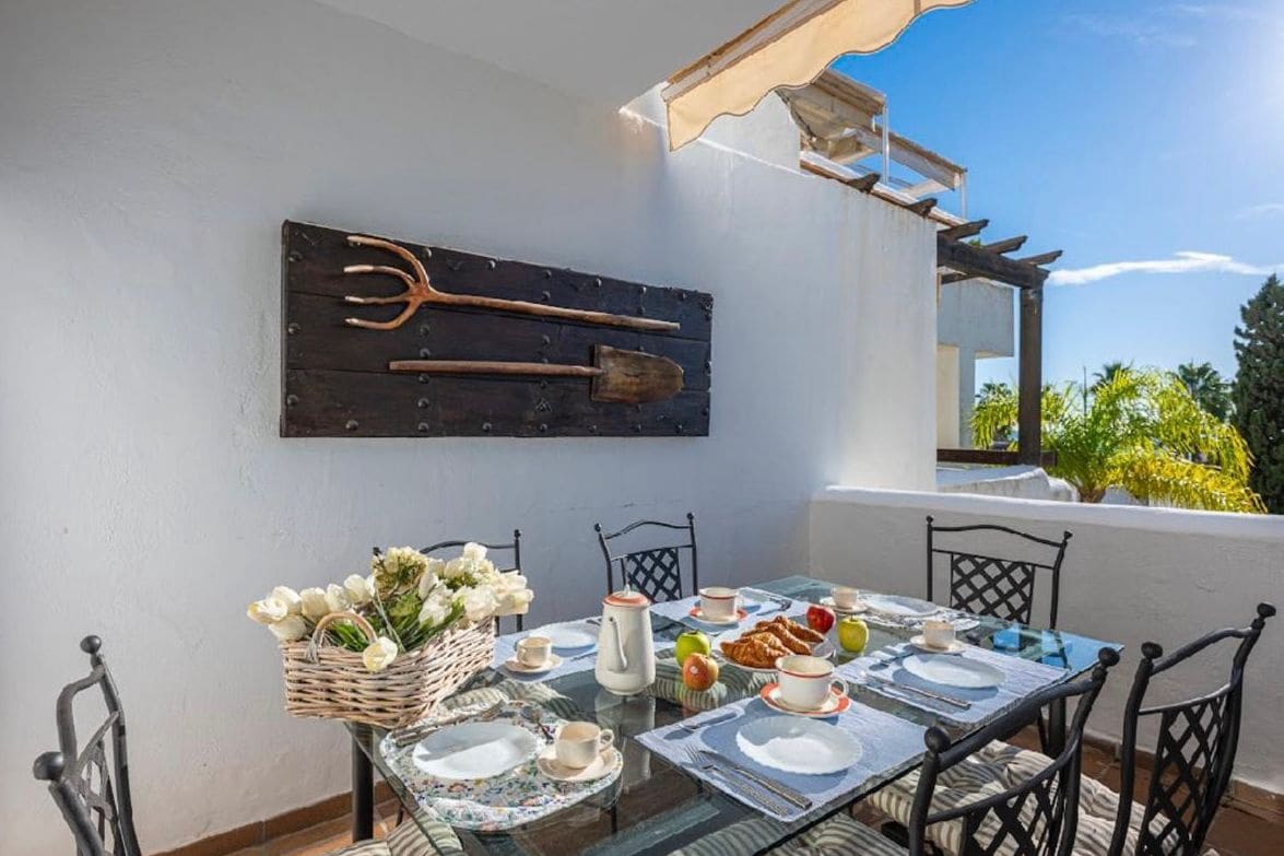 4 soveværelse Lejlighed til salg i Marbella med swimmingpool - € 1.350.000 (Ref: 9798297)