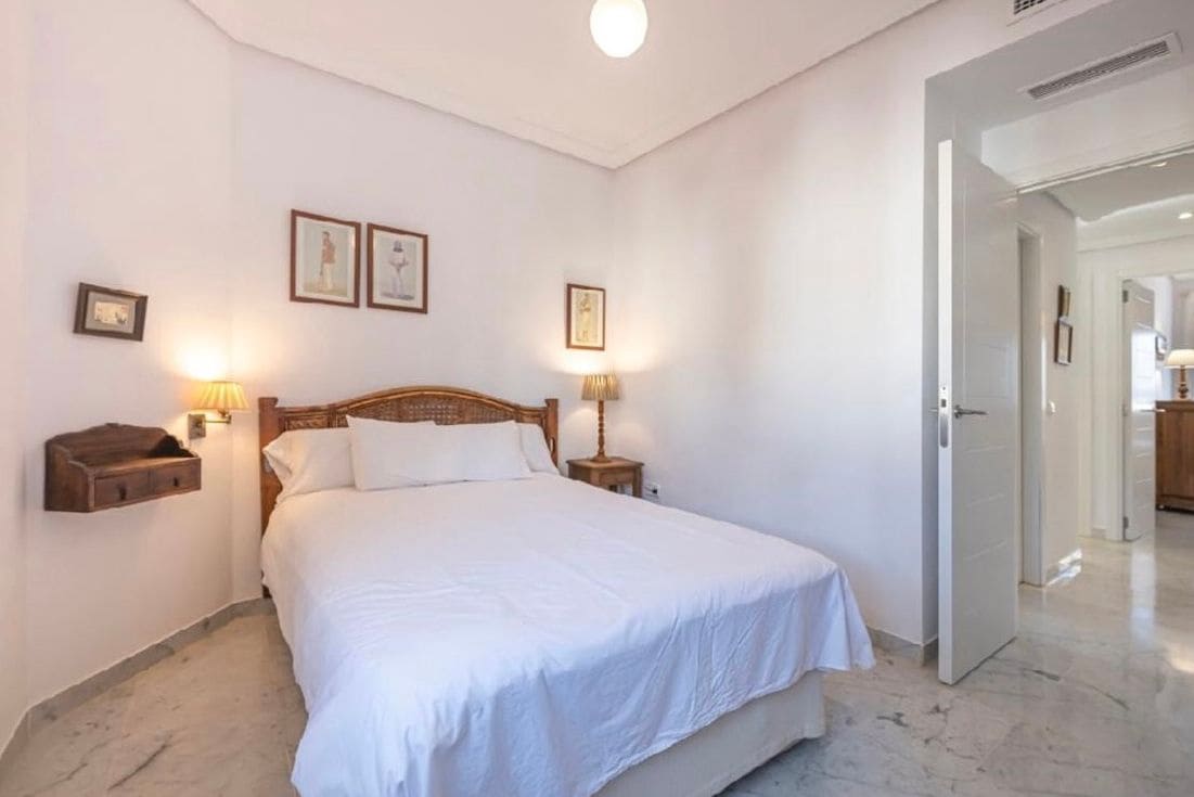 4 soveværelse Lejlighed til salg i Marbella med swimmingpool - € 1.350.000 (Ref: 9798297)