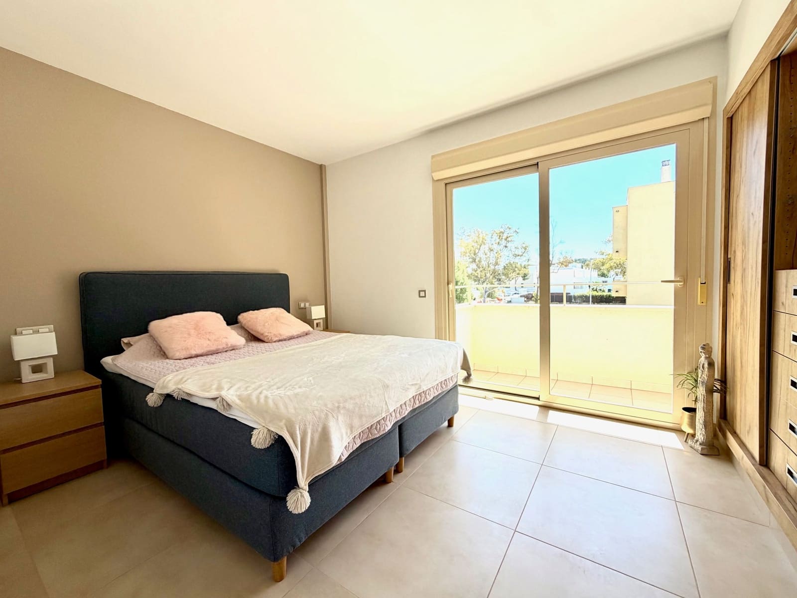 Apartamento de 4 habitaciones en Calvià en alquiler con piscina garaje - 3.700 € (Ref: 9802630)