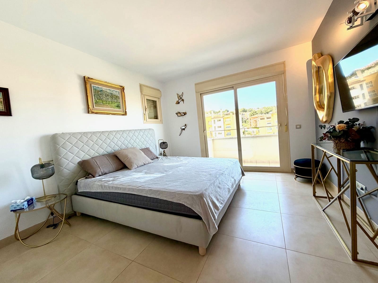 Apartamento de 4 habitaciones en Calvià en alquiler con piscina garaje - 3.700 € (Ref: 9802630)