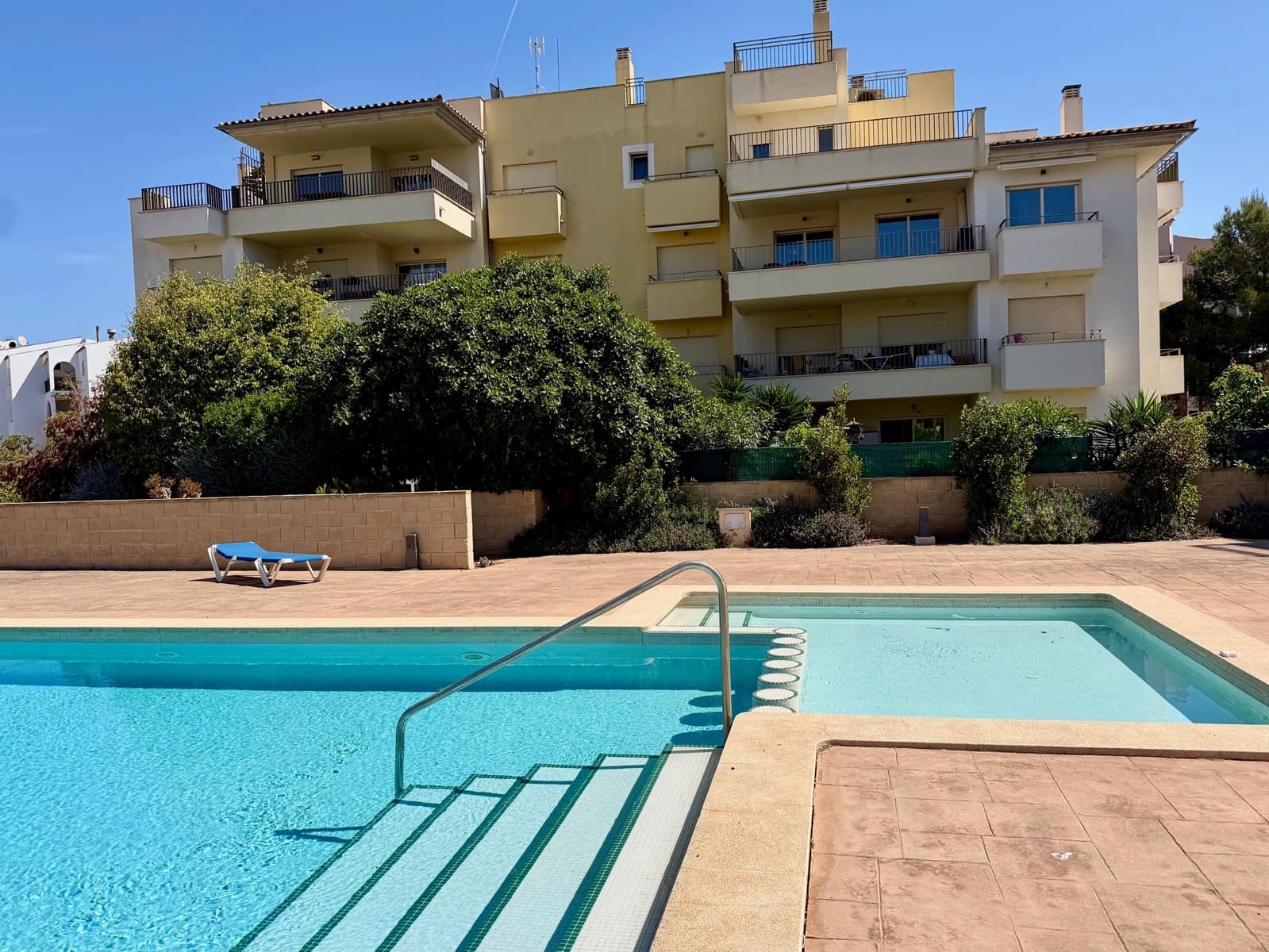 Apartamento de 4 habitaciones en Calvià en alquiler con piscina garaje - 3.700 € (Ref: 9802630)