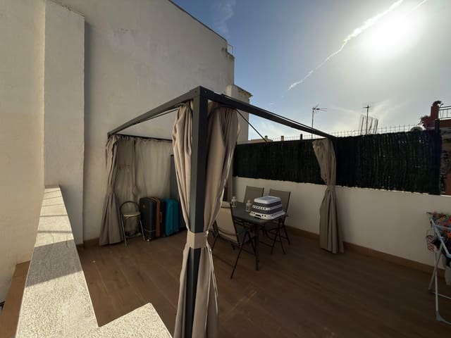 2 sypialnia Dom na sprzedaż w El Molinillo, Miasto Málaga - 250 000 € (Ref: 9802810)