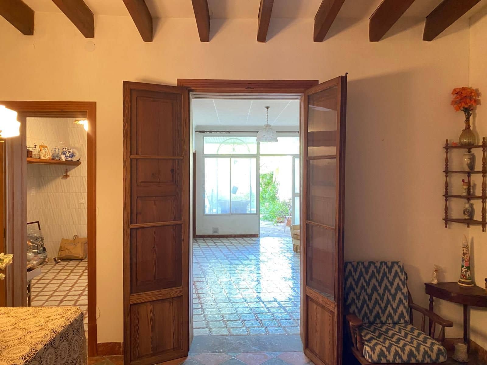 5 bedroom Townhouse for sale in Llucmajor - € 610,000 (Ref: 9803798)