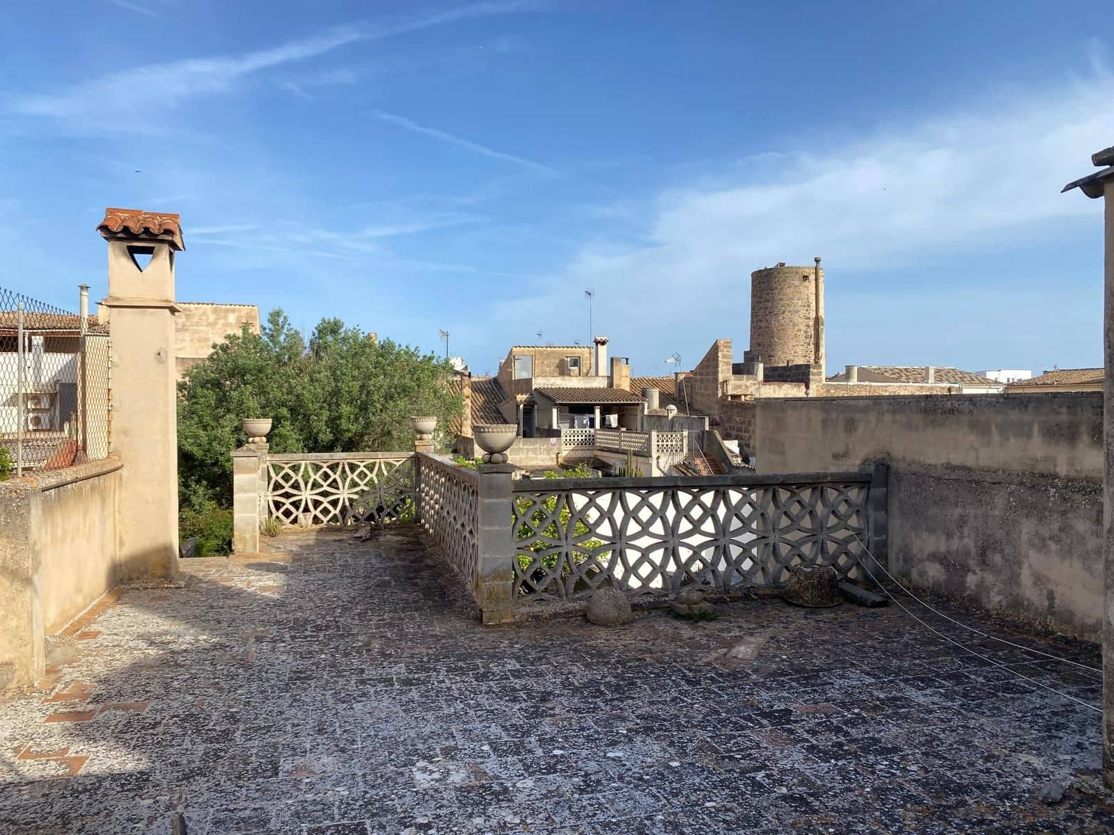 5 bedroom Townhouse for sale in Llucmajor - € 610,000 (Ref: 9803798)