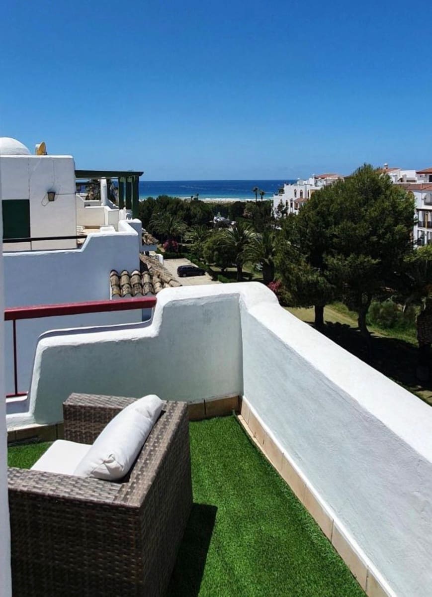 3 sovrum Lägenhet till salu i Barbate med pool - 475 000 € (Ref: 9803799)