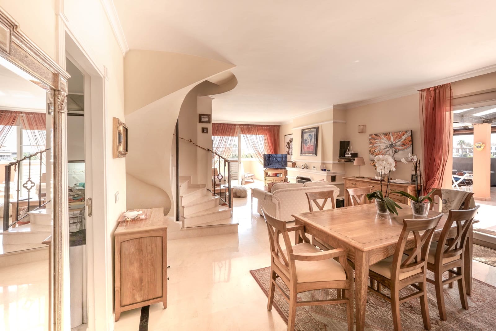 3 soverom Leilighet til salgs i Marbella med svømmebasseng - € 1 100 000 (Ref: 9805422)