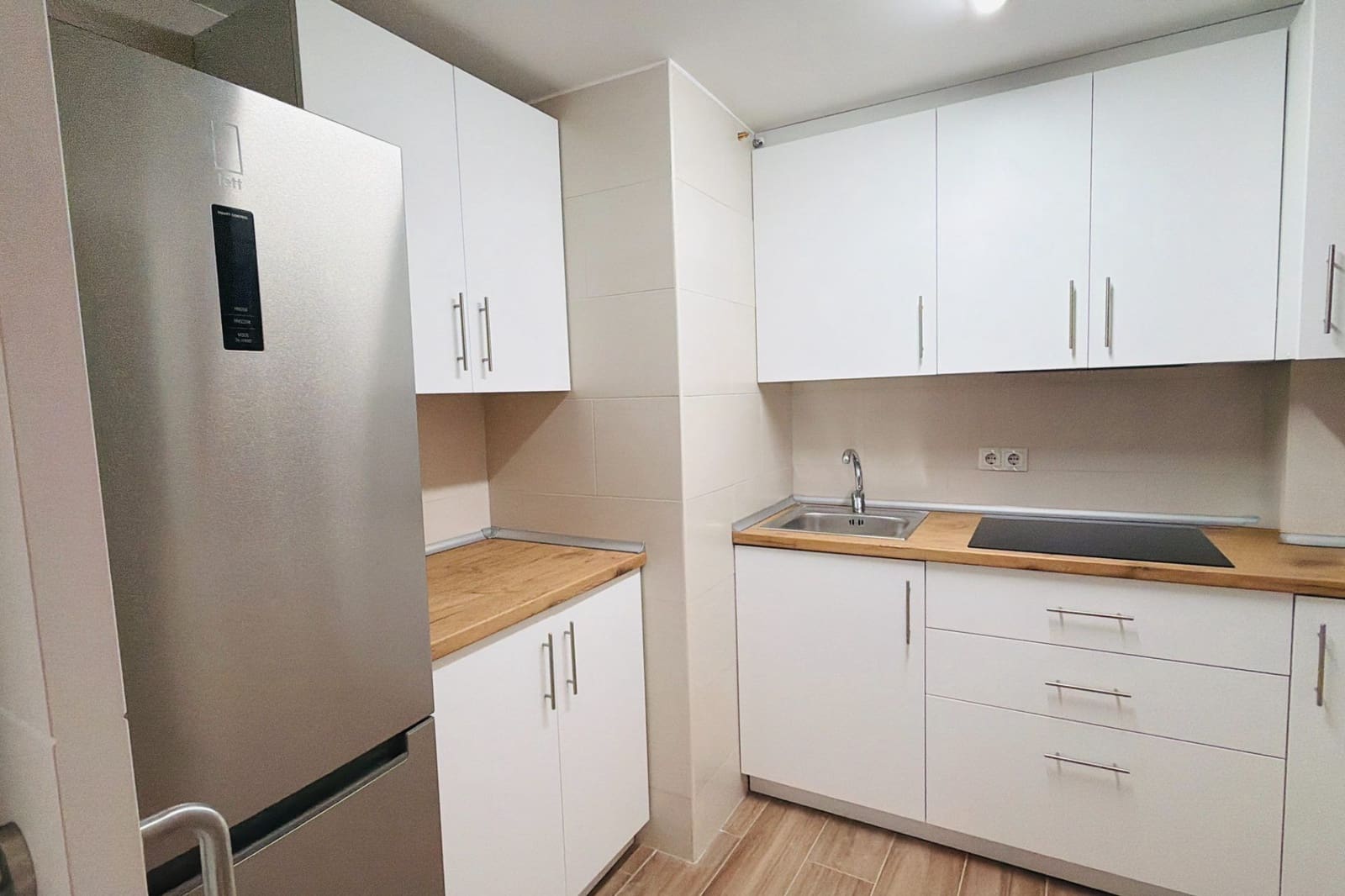 3 slaapkamer Appartement te koop in Malaga stad - € 375.000 (Ref: 9805425)