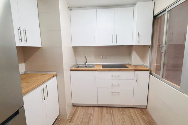 3 slaapkamer Appartement te koop in La Trinidad, Málaga stad - € 375.000 (Ref: 9805425)