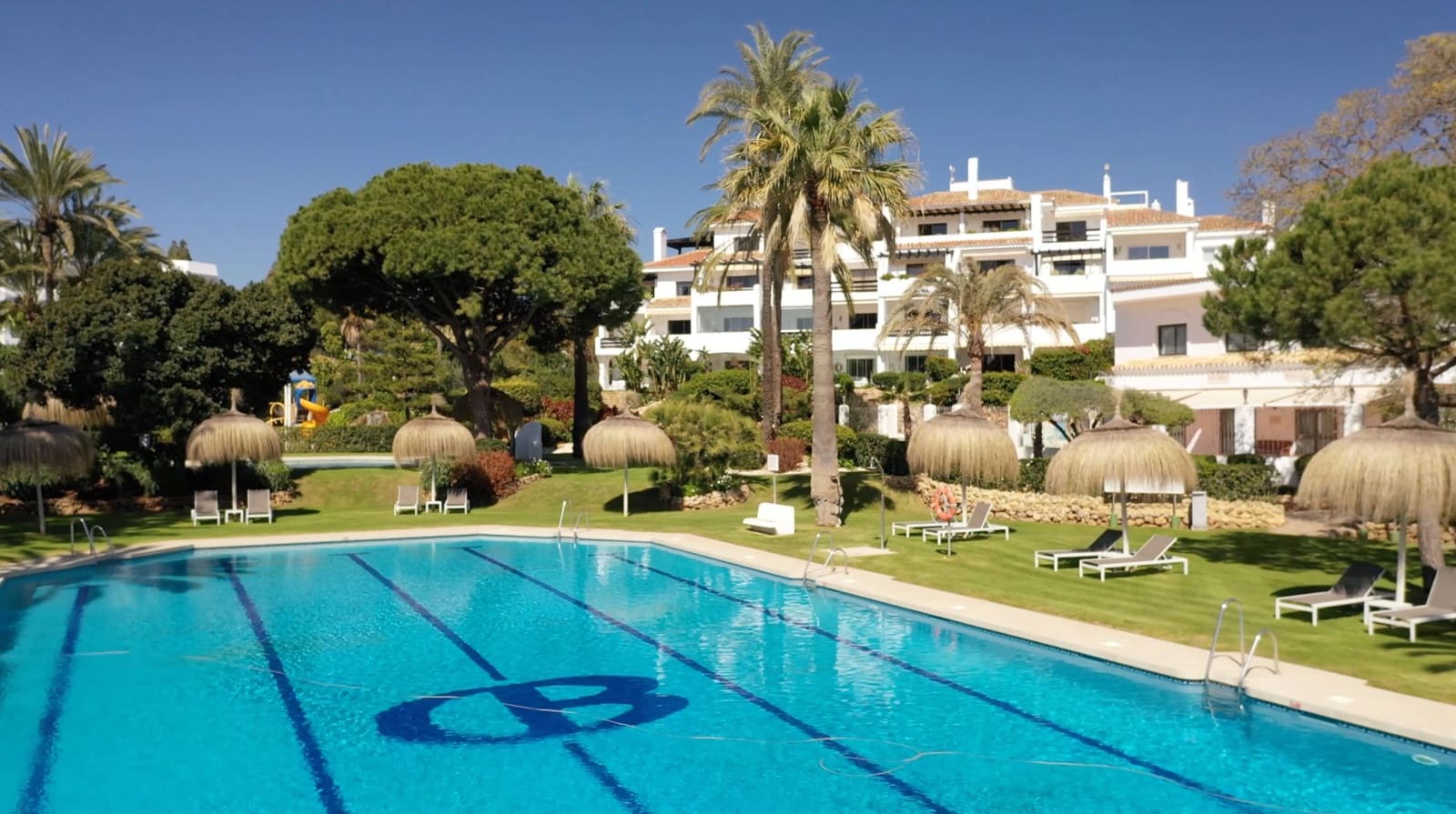 3 Zimmer Penthouse zu verkaufen in Marbella mit Pool - 3.950.000 € (Ref: 9805426)