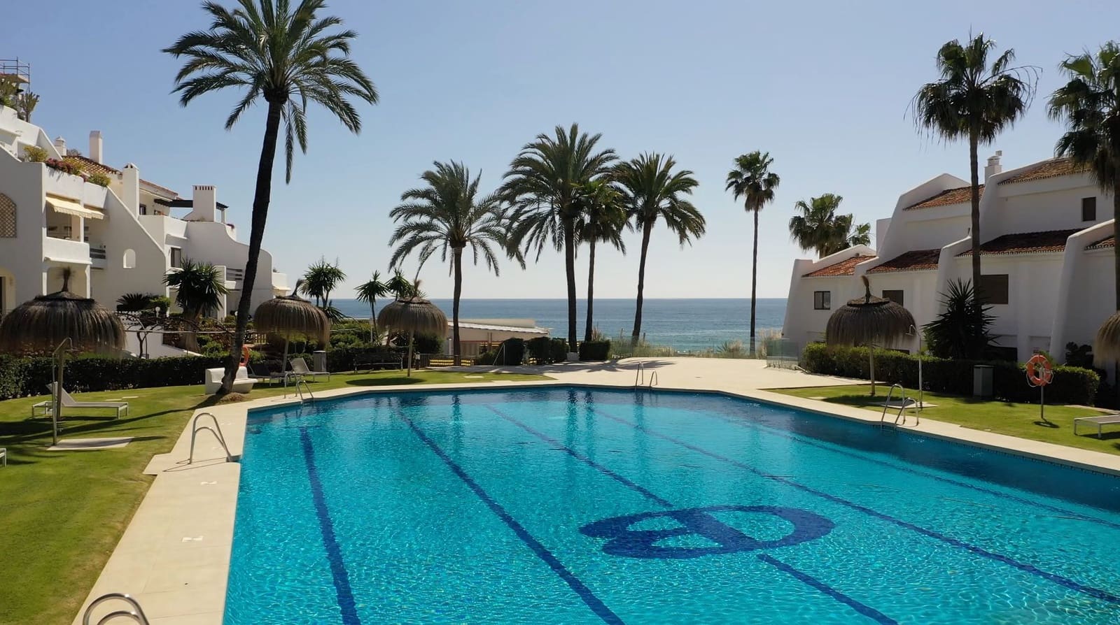 3 Zimmer Penthouse zu verkaufen in Marbella mit Pool - 3.950.000 € (Ref: 9805426)