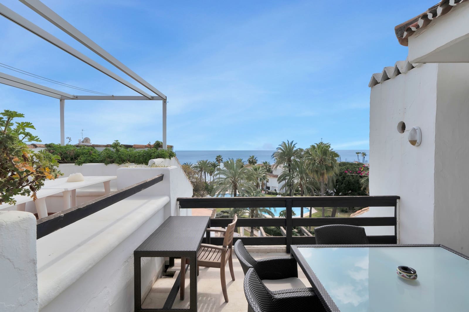 3 Zimmer Penthouse zu verkaufen in Marbella mit Pool - 3.950.000 € (Ref: 9805426)