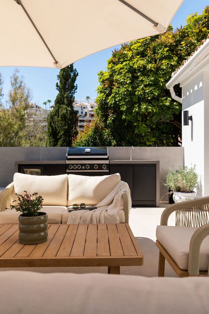 6 camera da letto Villa in vendita in Benahavis con piscina - 2.750.000 € (Rif: 9805915)