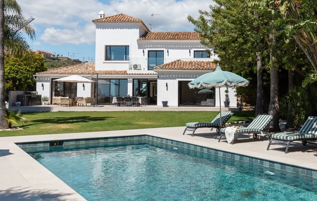 Chalet de 6 habitaciones en El Paraíso, Benahavís en venta con piscina - 2.750.000 € (Ref: 9805915)