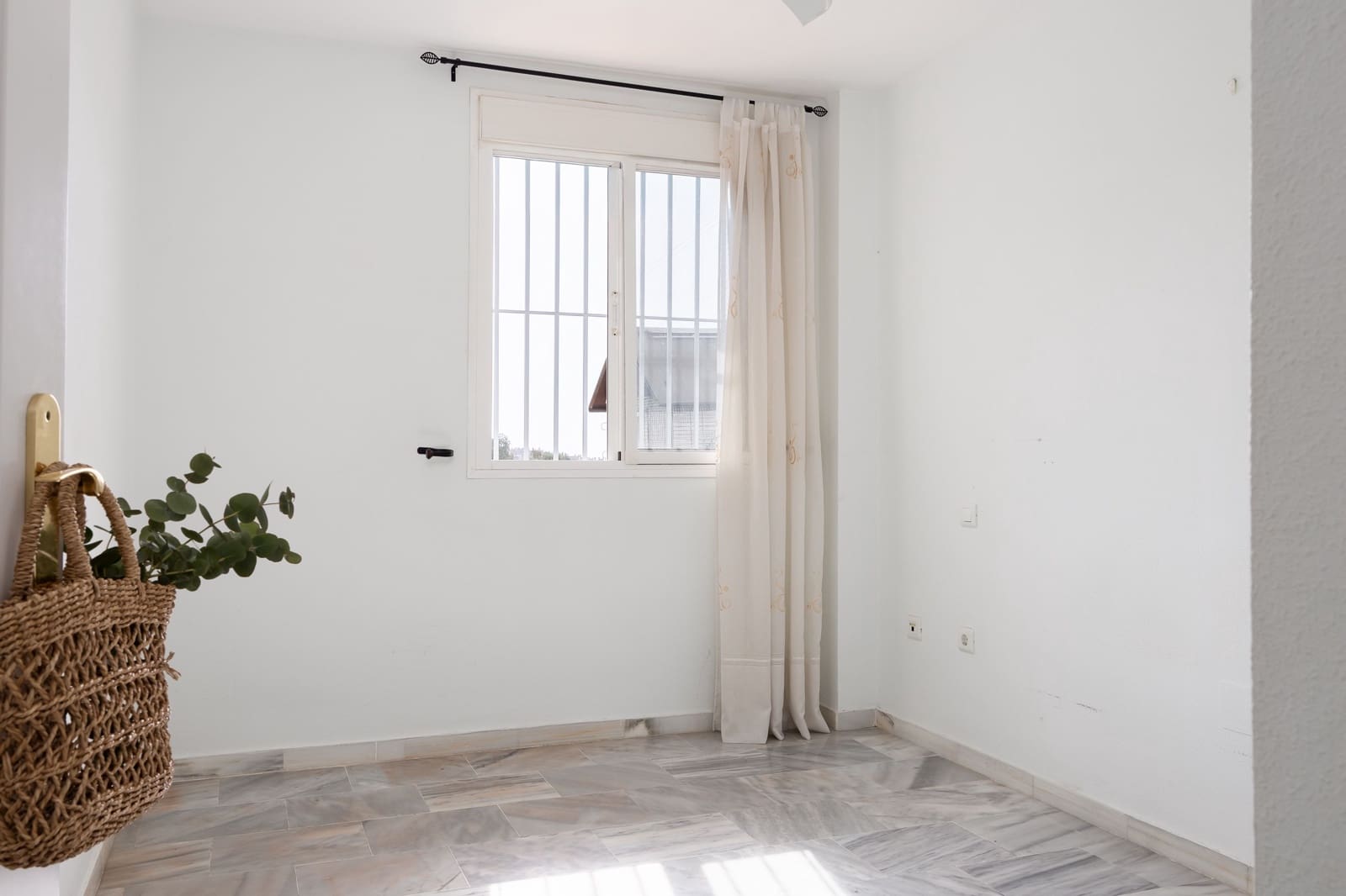 3 bedroom Apartment for sale in Rincon de la Victoria with pool - € 375,000 (Ref: 9806993)