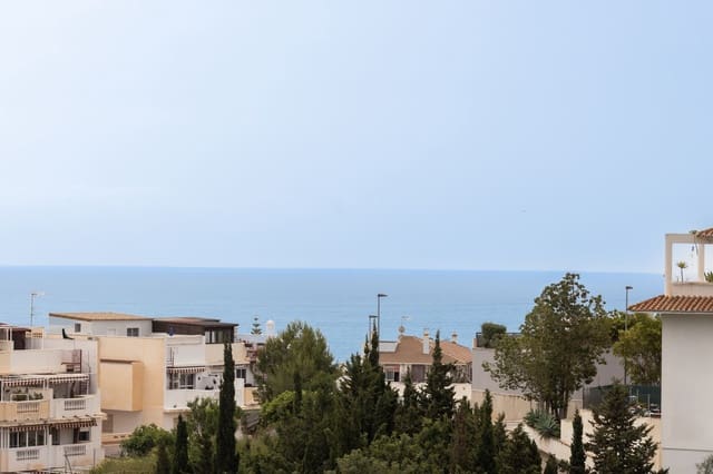 3 bedroom Apartment for sale in Rincón de la Victoria with pool - € 375,000 (Ref: 9806993)