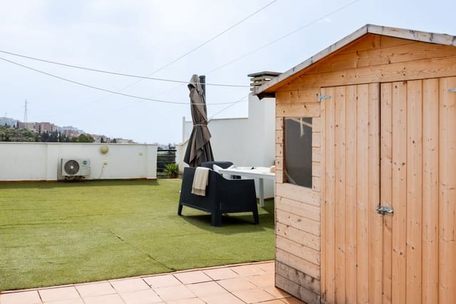 3 bedroom Apartment for sale in Rincón de la Victoria with pool - € 375,000 (Ref: 9806993)