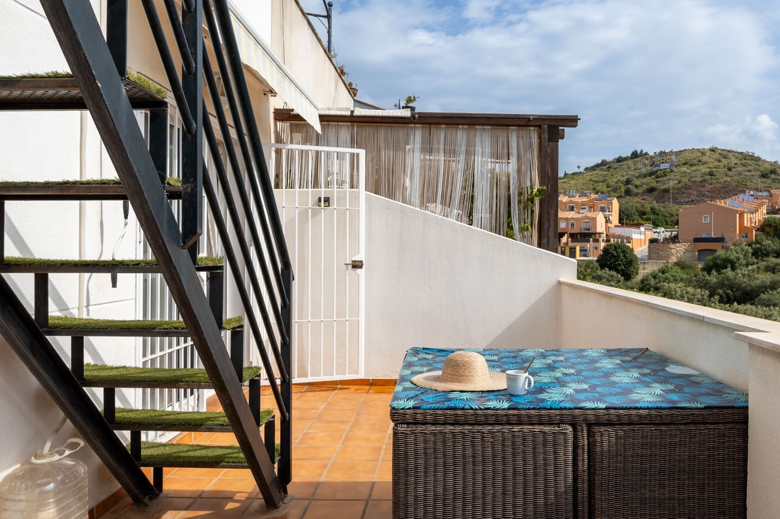 3 bedroom Apartment for sale in Rincon de la Victoria with pool - € 375,000 (Ref: 9806993)