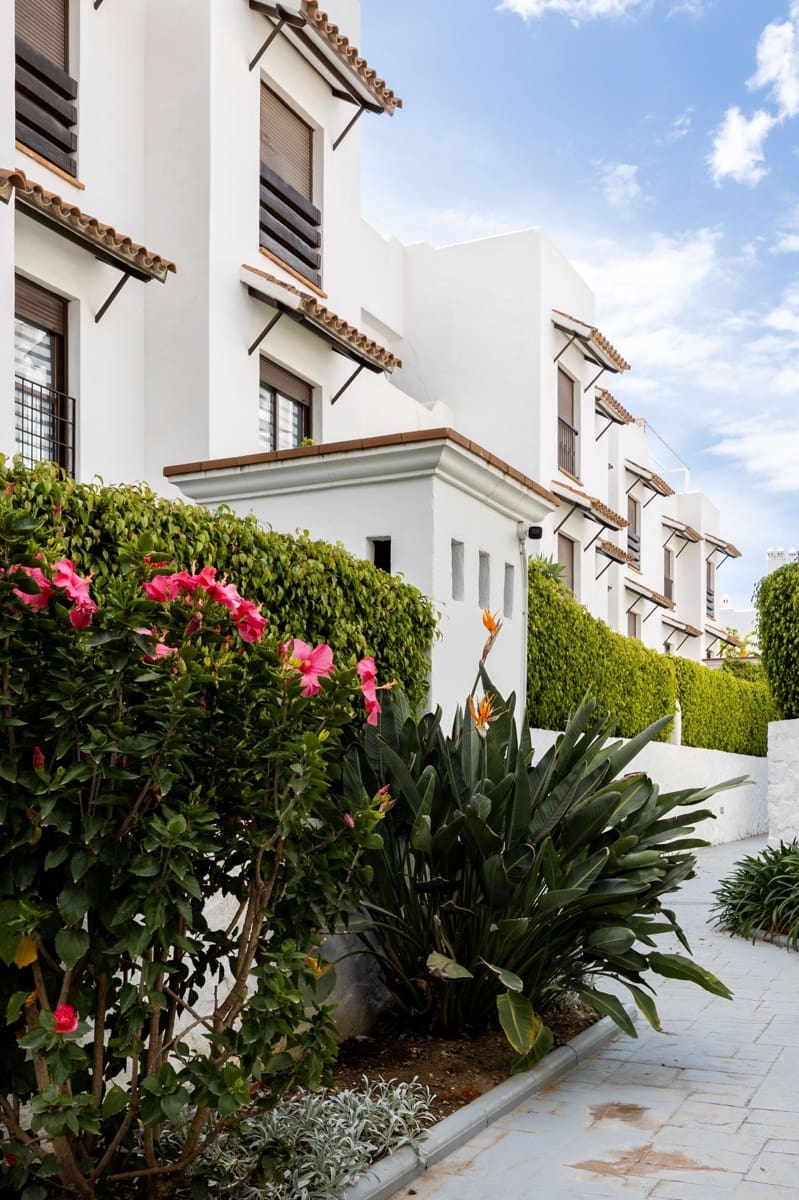 3 soverom Leilighet til salgs i Estepona med svømmebasseng - € 439 000 (Ref: 9813450)