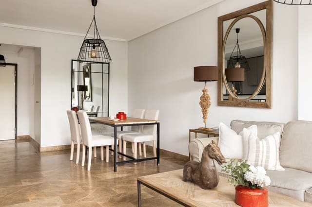 3 soverom Leilighet til salgs i La Concha - Resina Golf, Estepona med svømmebasseng - € 439 000 (Ref: 9813450)