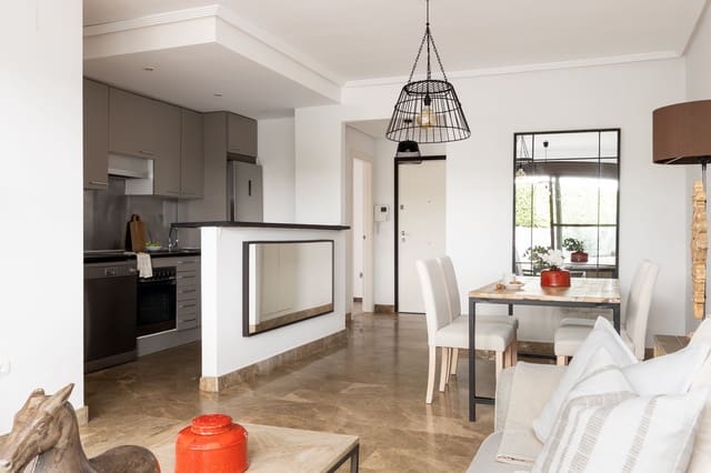 3 soverom Leilighet til salgs i La Concha - Resina Golf, Estepona med svømmebasseng - € 439 000 (Ref: 9813450)