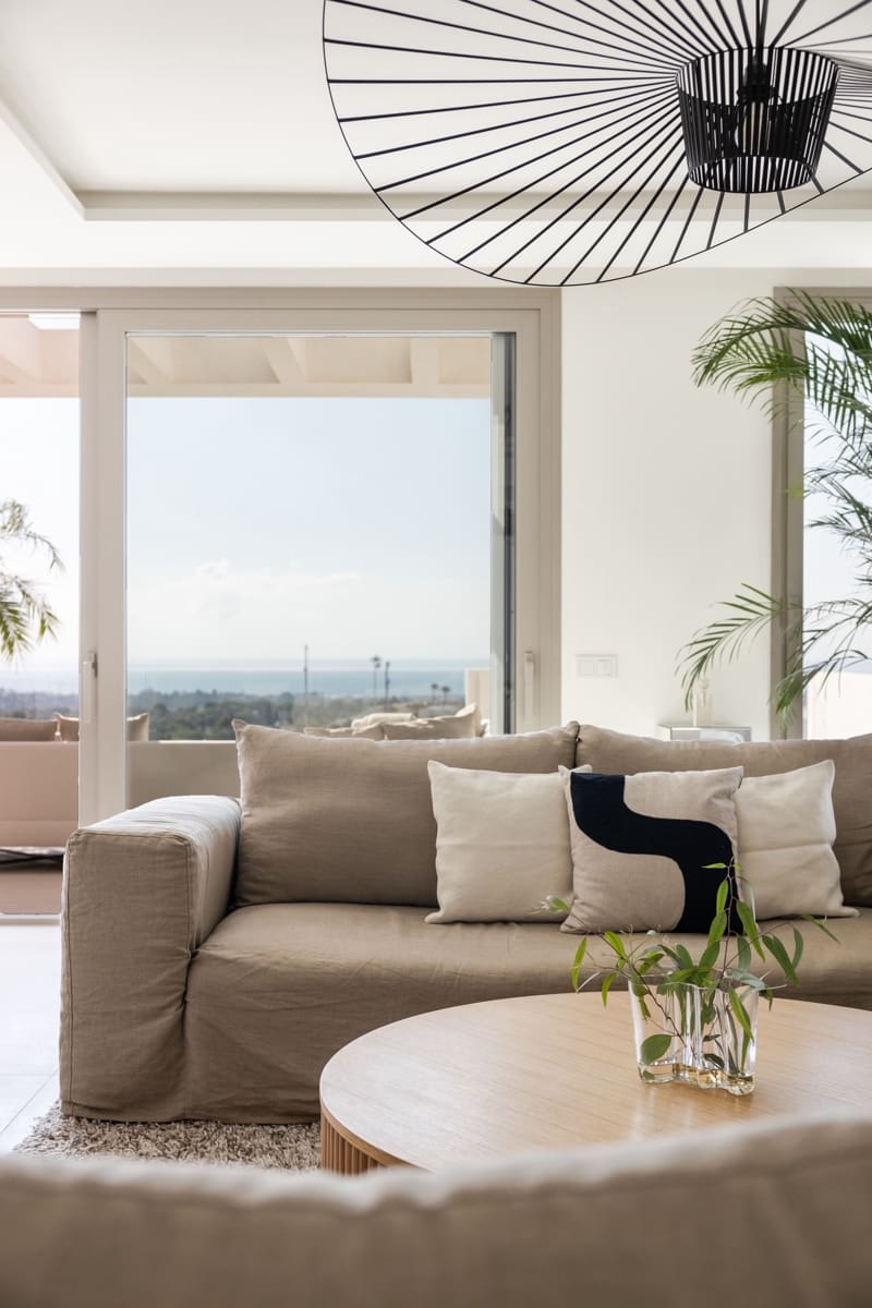 3 bedroom Apartment for sale in Marbella with pool - € 2,980,000 (Ref: 9815386)