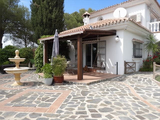 4 sypialnia Finka/Dom wiejski na sprzedaż w Coín - 795 000 € (Ref: 9816144)