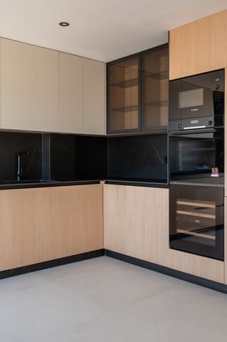 2 soveværelse Lejlighed til salg i Los Girasoles, Málaga by - € 678.000 (Ref: 9818760)