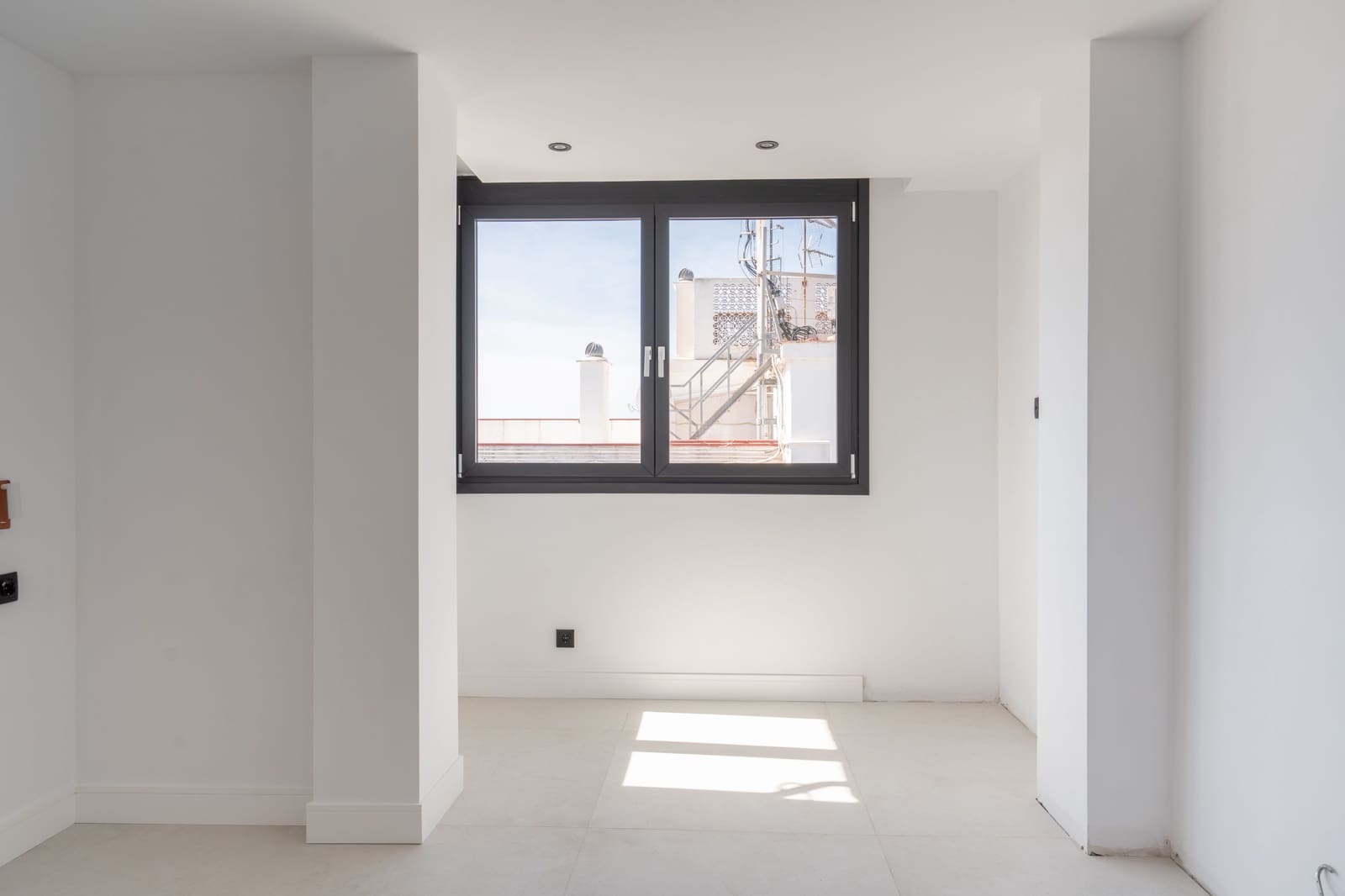 2 soveværelse Lejlighed til salg i Malaga by - € 678.000 (Ref: 9818760)