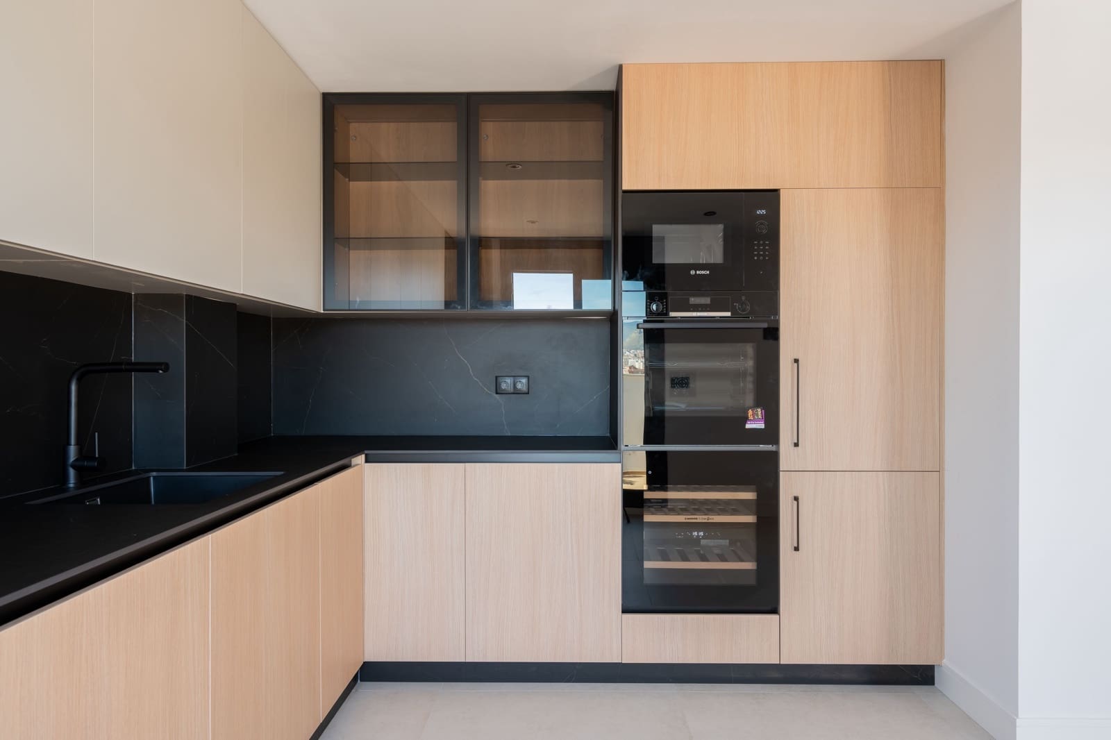 2 soveværelse Lejlighed til salg i Malaga by - € 678.000 (Ref: 9818760)