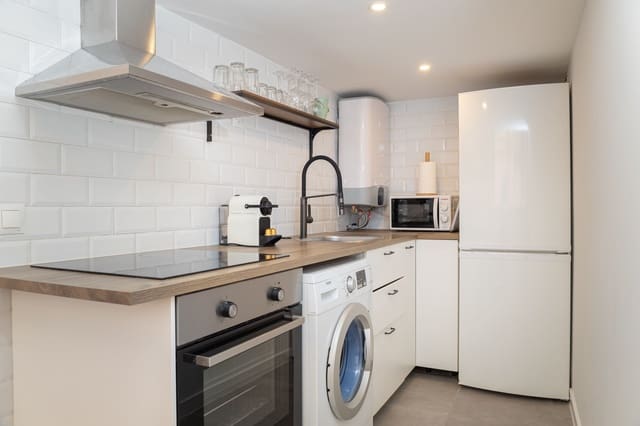 1 makuuhuone Huoneisto myytävänä paikassa San Felipe Neri, Málaga kaupunki - 330 000 € (Ref: 9819204)