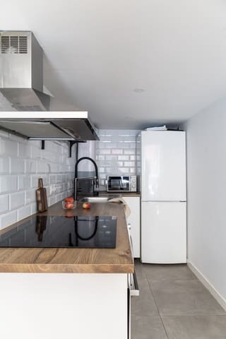1 chambre Appartement à vendre à San Felipe Neri, Malaga ville - 330 000 € (Ref: 9819204)
