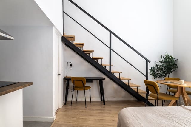 1 chambre Appartement à vendre à San Felipe Neri, Malaga ville - 330 000 € (Ref: 9819204)