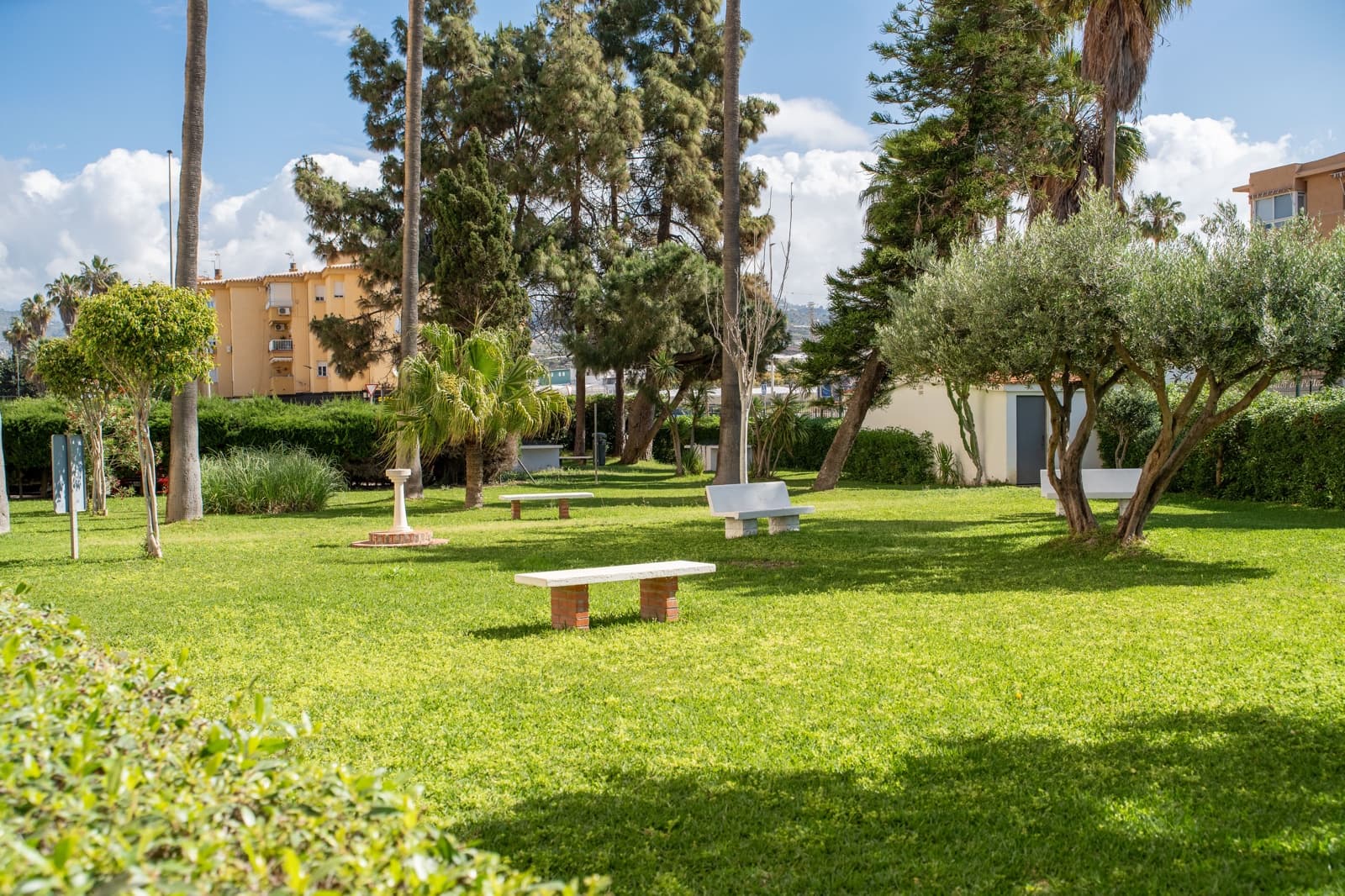 1 Zimmer Apartment zu verkaufen in Algarrobo mit Pool - 310.000 € (Ref: 9819205)