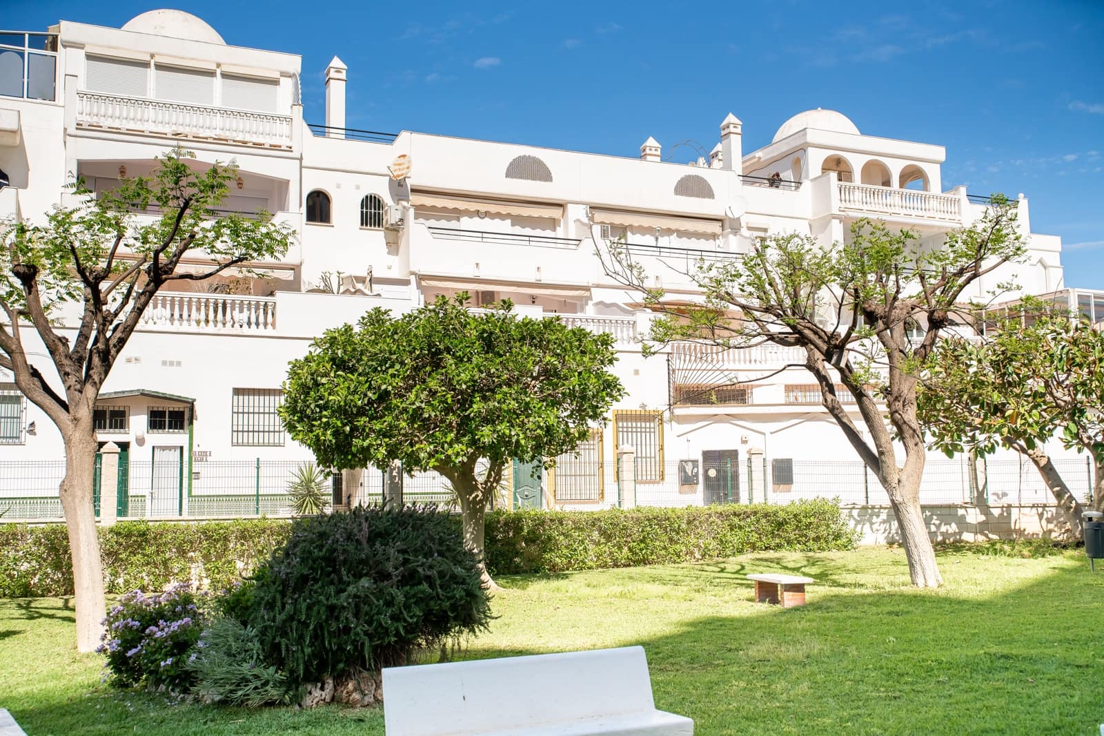 1 Zimmer Apartment zu verkaufen in Algarrobo mit Pool - 310.000 € (Ref: 9819205)