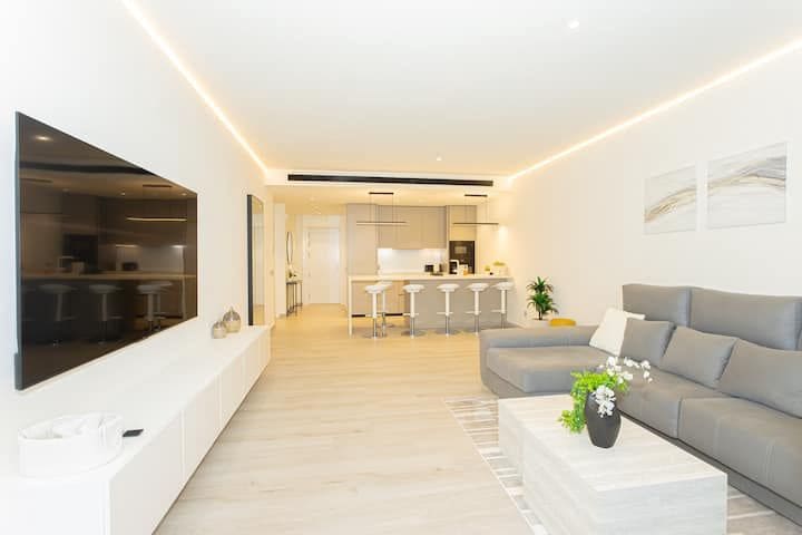 Apartment for sale in Benalmadena with pool - € 560,000 (Ref: 9819615)