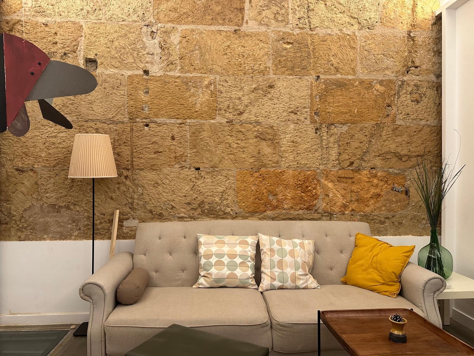 2 bedroom Apartment for rent in Palma de Mallorca - € 1,950 (Ref: 9826073)