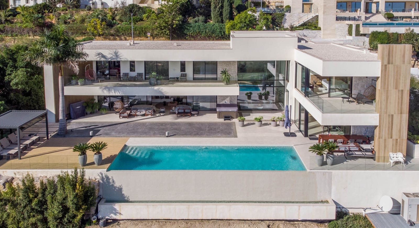 5 Zimmer Villa zu verkaufen in Benahavis mit Pool - 5.600.000 € (Ref: 9827344)