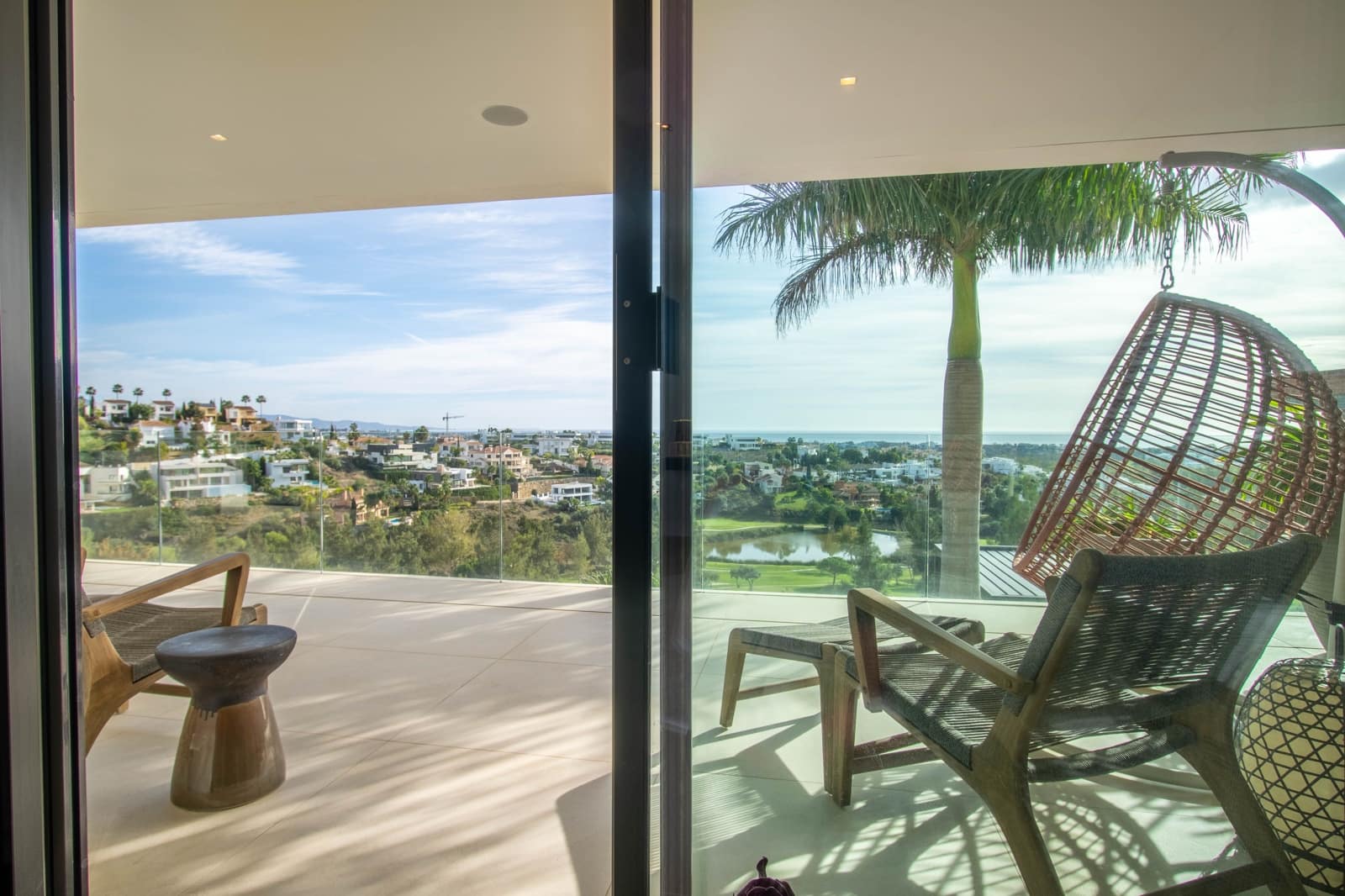 5 Zimmer Villa zu verkaufen in Benahavis mit Pool - 5.600.000 € (Ref: 9827344)