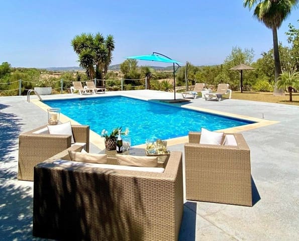 Villa/Maison à vendre à Sineu avec piscine - 1 200 000 € (Ref: 9827346)