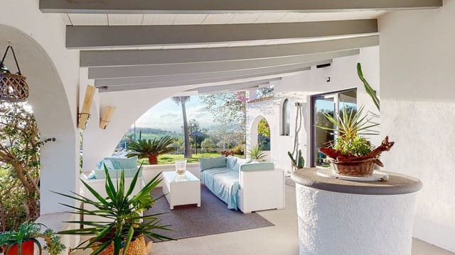 Villa/Maison à vendre à Sineu avec piscine - 1 200 000 € (Ref: 9827346)