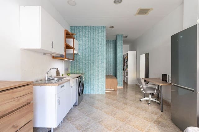 1 makuuhuone Yksiö myytävänä paikassa Martiricos, Málaga kaupunki - 130 000 € (Ref: 9830425)