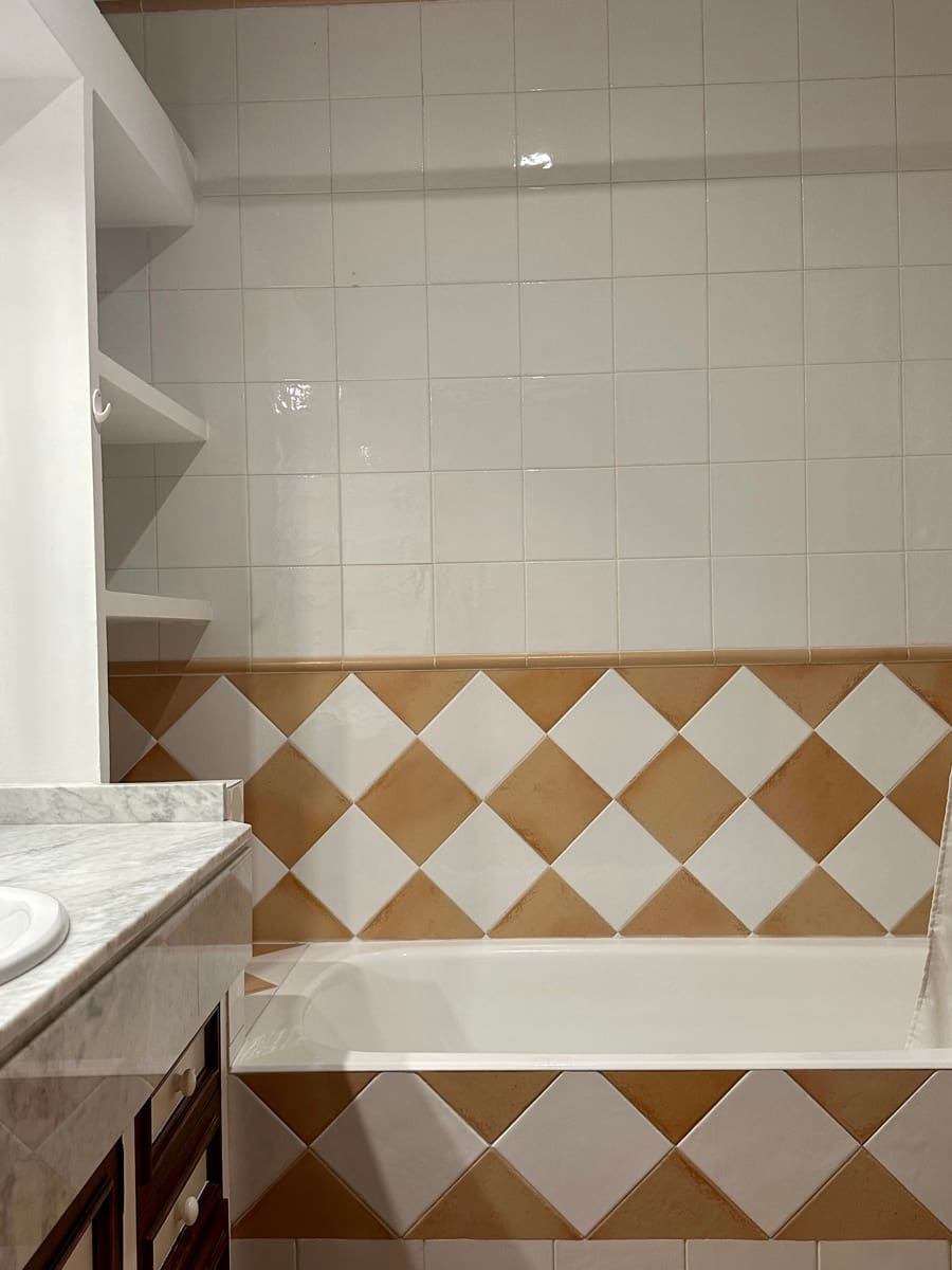 2 bedroom Apartment for rent in Palma de Mallorca - € 2,250 (Ref: 9833018)