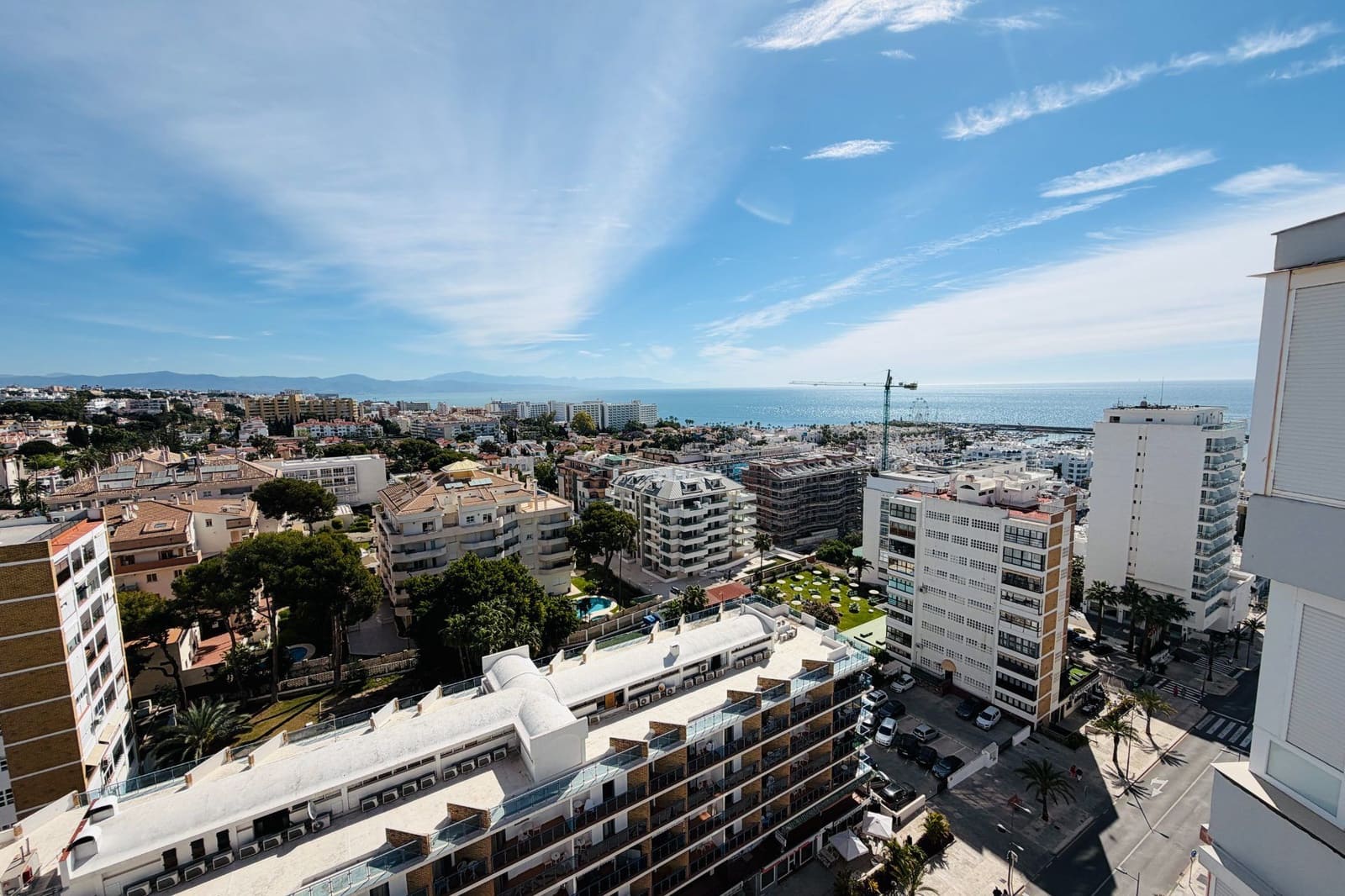 1 soveværelse Lejlighed til salg i Benalmadena med swimmingpool - € 350.000 (Ref: 9838558)