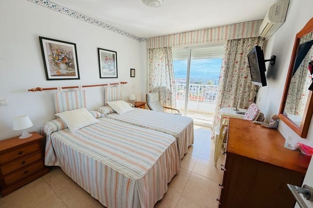 1 soveværelse Lejlighed til salg i Puerto Marina, Benalmádena med swimmingpool - € 350.000 (Ref: 9838558)