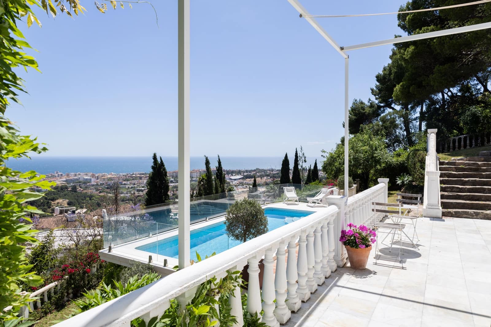 5 quarto Casa em Banda para venda em Marbella com piscina - 2 650 000 € (Ref: 9841724)