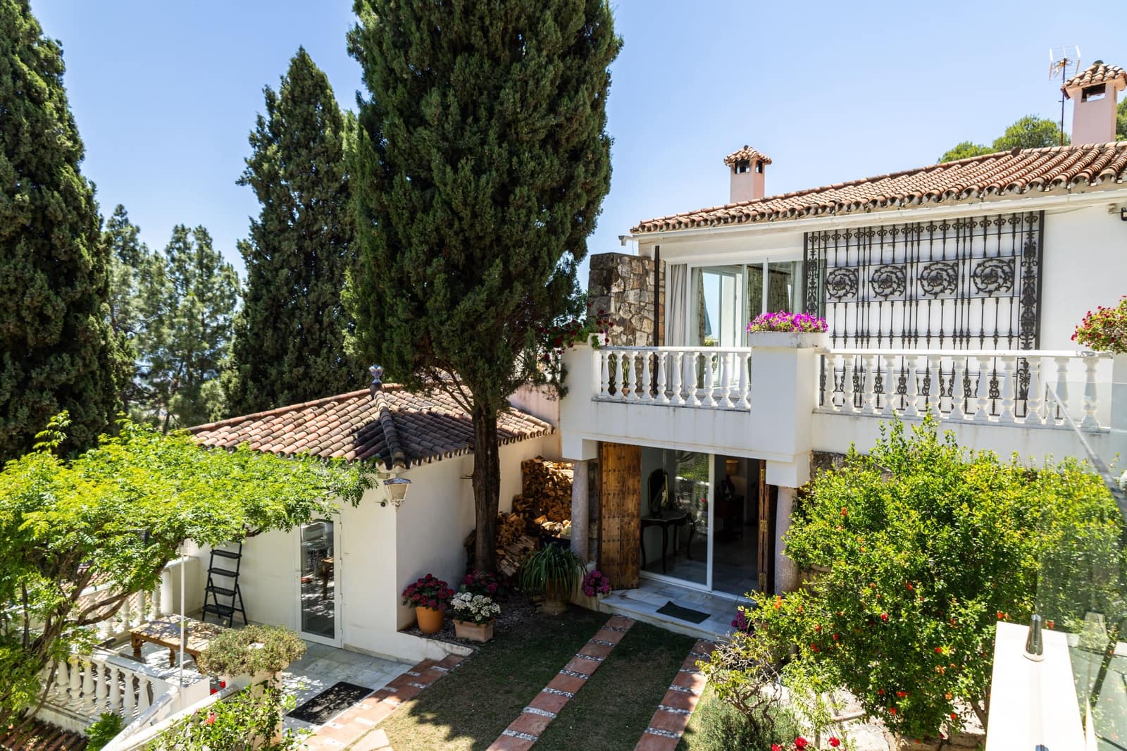 5 quarto Casa em Banda para venda em Marbella com piscina - 2 650 000 € (Ref: 9841724)