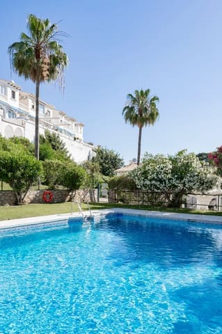 2 soveværelse Lejlighed til salg i Zona Centro Comercial Torrequebrada, Benalmádena med swimmingpool - € 350.000 (Ref: 9842005)