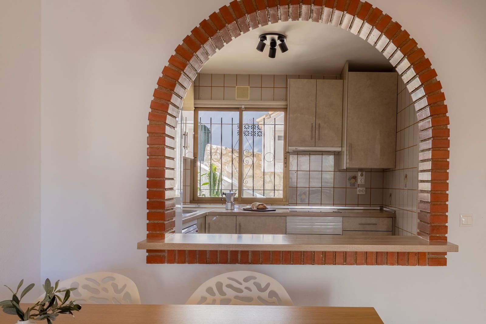 2 bedroom Apartment for sale in Benalmadena with pool - € 350,000 (Ref: 9842005)