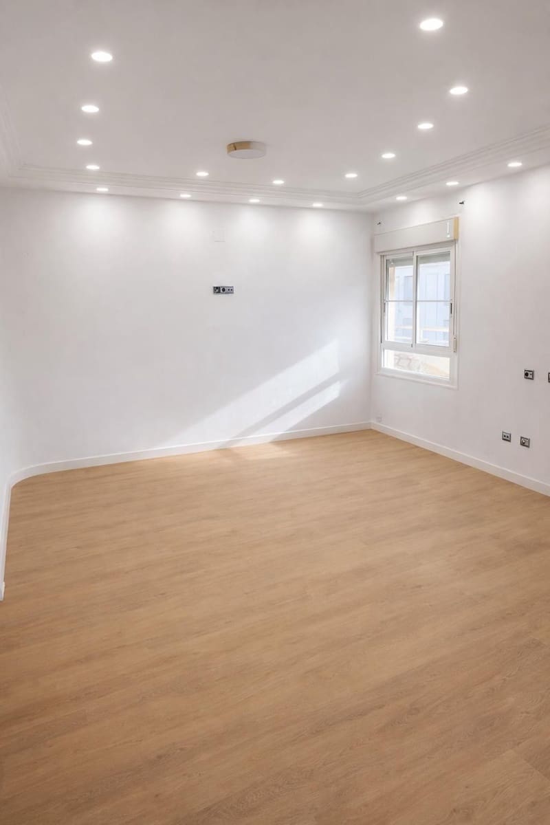 4 bedroom Apartment for sale in Torremolinos with pool - € 540,000 (Ref: 9844480)
